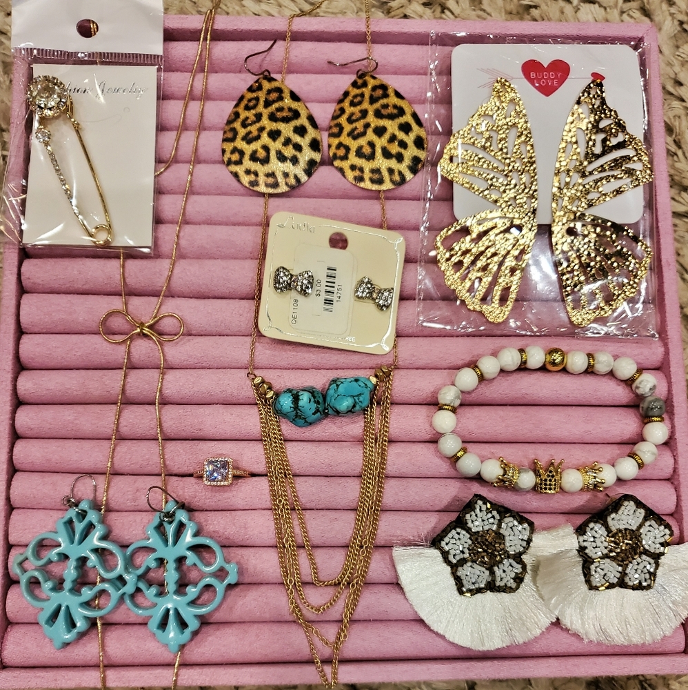 Jewelry bundle